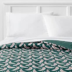 Microfiber Reversible Banana Print Comforter Dark Green - Room Essentials™ 13 Microfiber Reversible Banana Print Comforter Dark Green - Room Essentials™ -Room Essentials GUEST 8bf6ca13 92ab 4036 9cda 1a6ffd996328